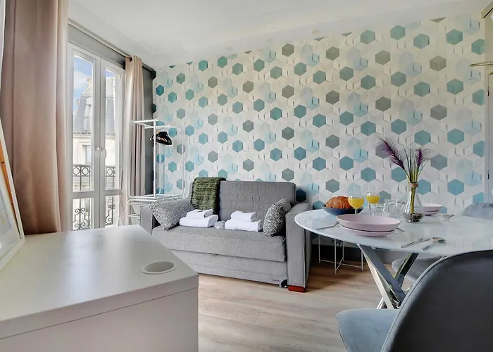 Modern Studio Near Gare De L Est