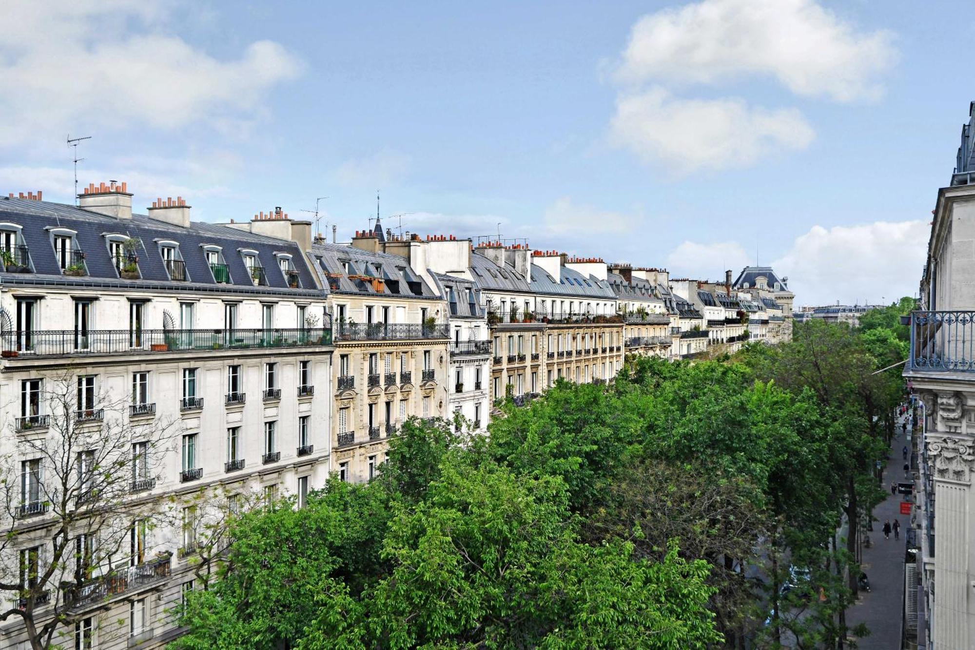 Modern Near Gare De L Est Appartement Parijs
